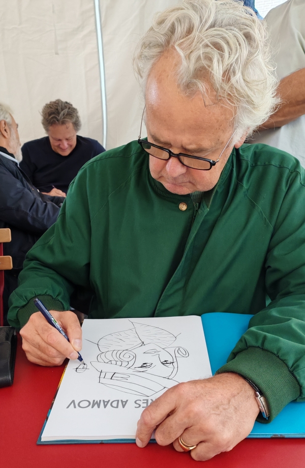 Jacques de Loustal dessine une femme comme lui seul sait