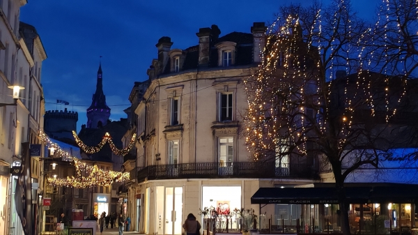 Angoulême Angoulême a gardé ses illuminations de Noël