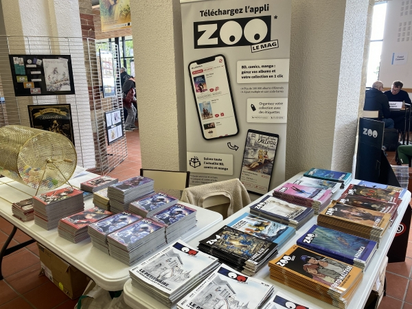 Le stand ZOO au Festival BD d’Hautvillers 2026 présente les numéros mars-avril 2026 de ZOO Le Mag et ZOO Manga aux visiteurs