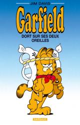 couverture de l'album Garfield dort sur ces deux oreilles