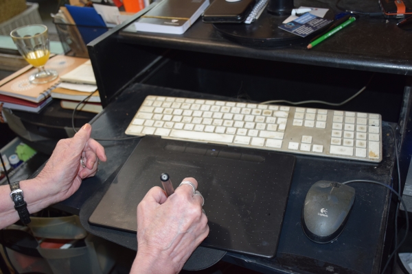 Tablette numérique utilisé par Chantal Montellier