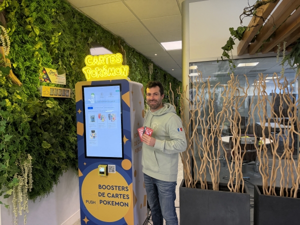 Kevin Soler, distributeur de cartes Pokémon Kevin Soler, distributeur de cartes Pokémon