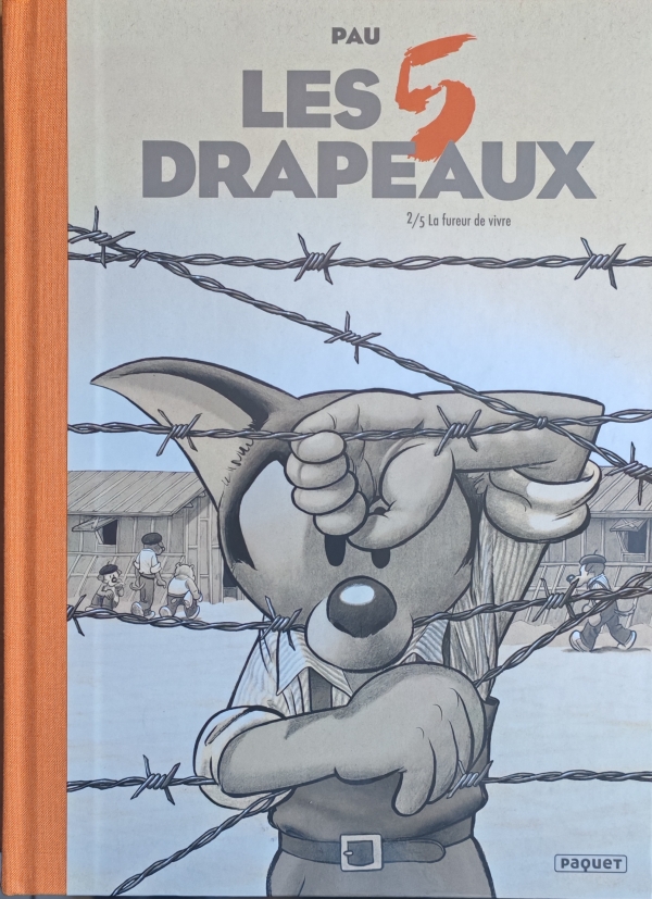 Les 5 drapeaux T2 Les 5 drapeaux Tome 2 par Pau aux éditions Paquet